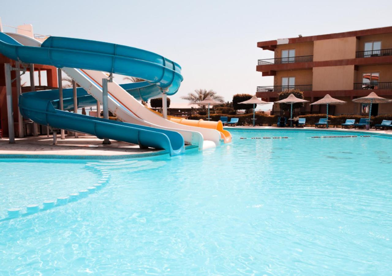 Üdülőközpont Retal View El Sokhna Aqua Park Ajn-Szuhna